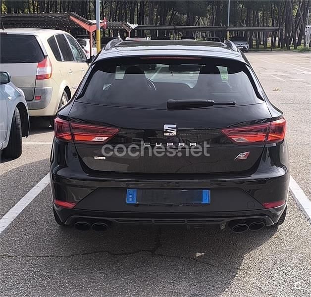 Usado Seat Leon ST CUPRA 300 CV (220 kW) 2018 Negro Familiar