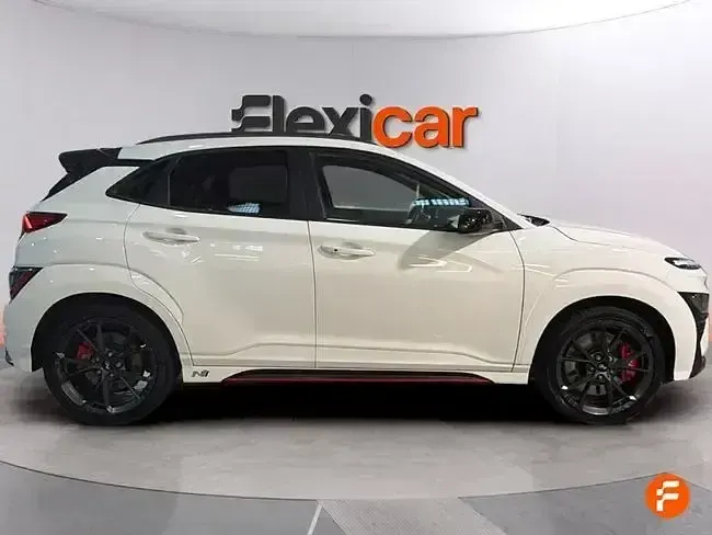 Usado Hyundai Kona 280 CV (205 kW) 2022 Blanco SUV