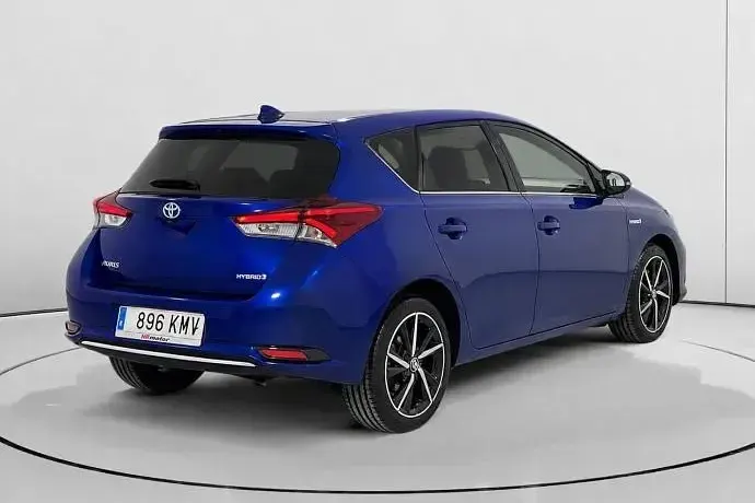 Usado Toyota Auris Hybrid Active 136 CV (100 kW) 2018