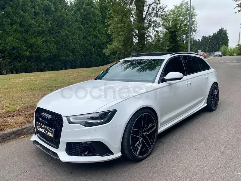 Usado Audi RS6 560 CV (411 kW) 2015 Blanco Familiar