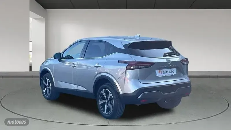 Usado Nissan Qashqai N-Connecta 140 CV (102 kW) 2024 Plateado SUV