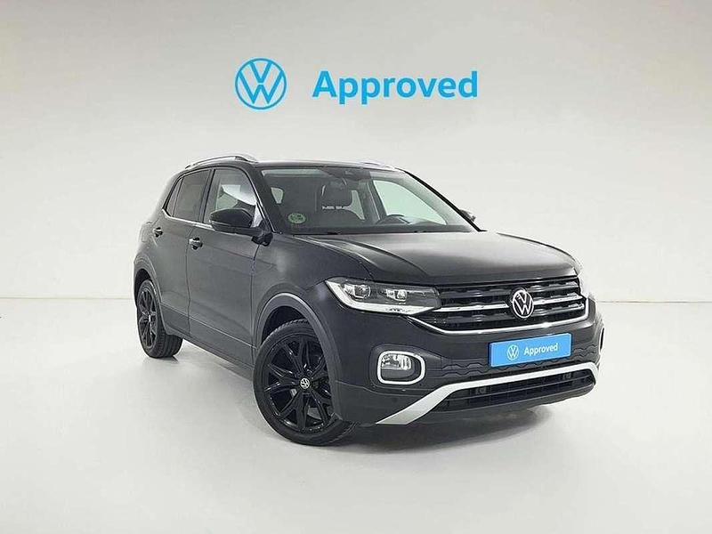Usado VW T-Cross Sportline 110 CV (80 kW) 2022 Negro SUV