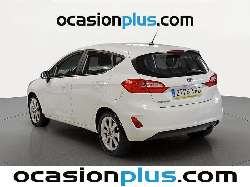 Usado Ford Fiesta Trend 86 CV (63 kW) 2018 Blanco Utilitario