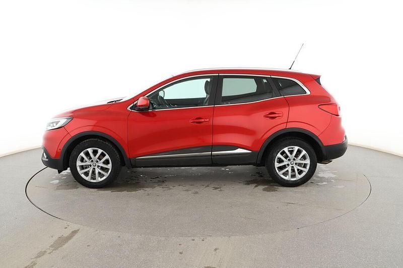 Usado Renault Kadjar Zen 130 CV (95 kW) 2017 Rojo SUV