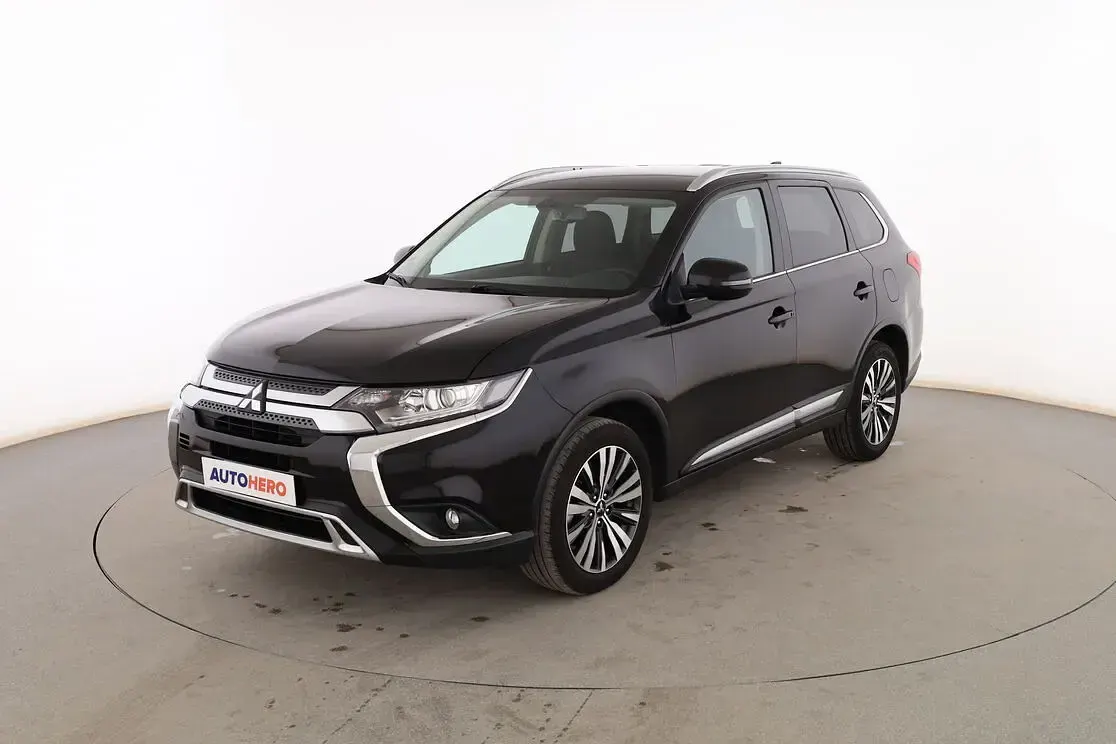 Usado Mitsubishi Outlander Motion 150 CV (110 kW) 2019 SUV