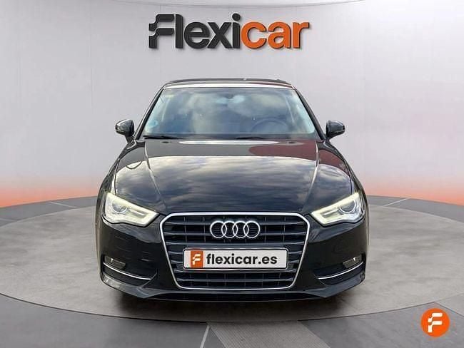 Usado Audi A3 Ambiente 110 CV (80 kW) 2014 Negro Utilitario