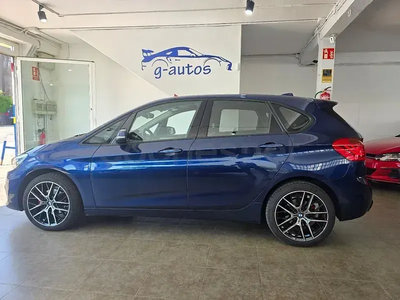 Usado BMW 216 Active Tourer 116 CV (85 kW) 2019 Azul Monovolumen