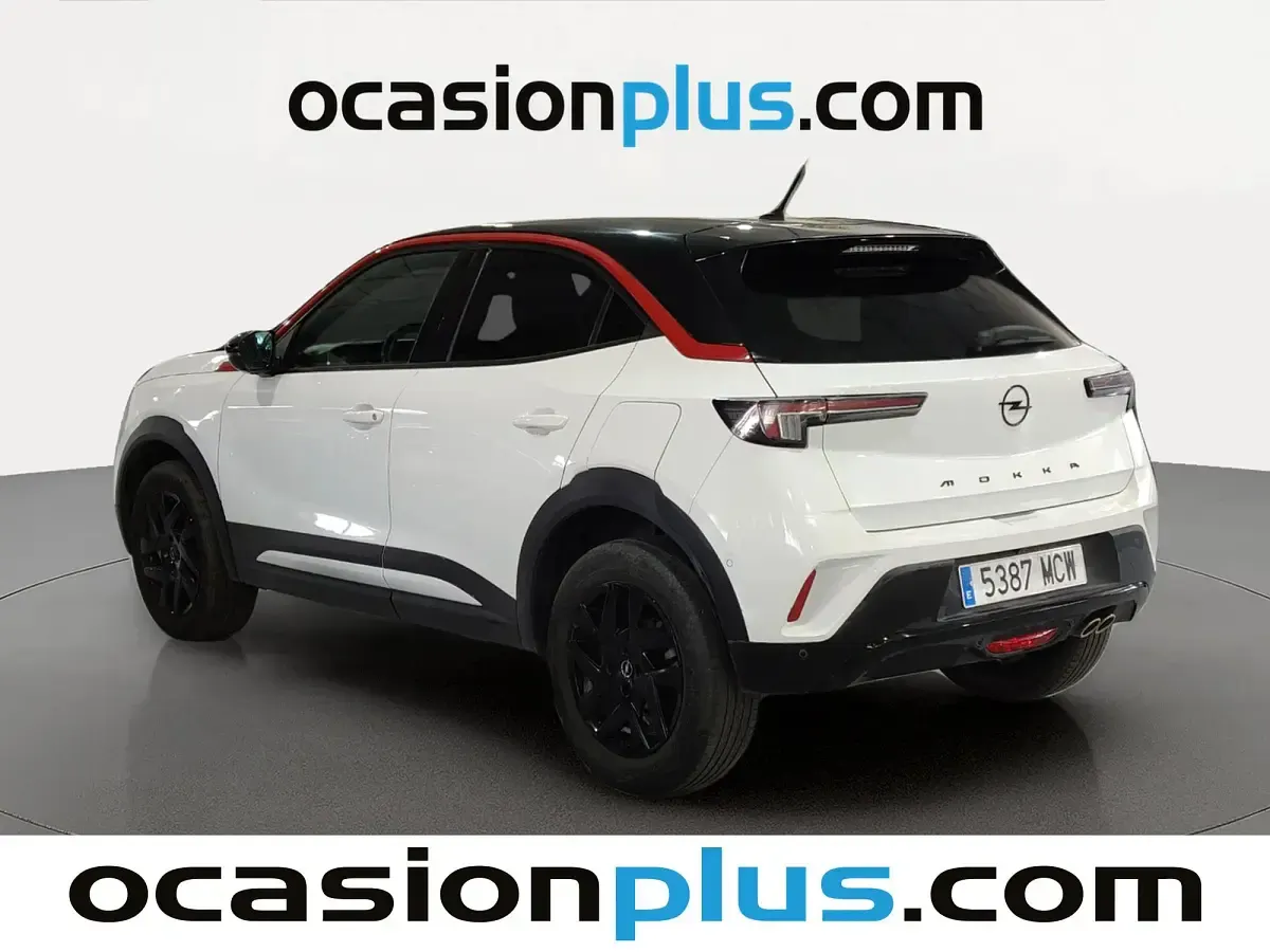 Usado Opel Mokka GS Line 130 CV (95 kW) 2022 Blanco SUV