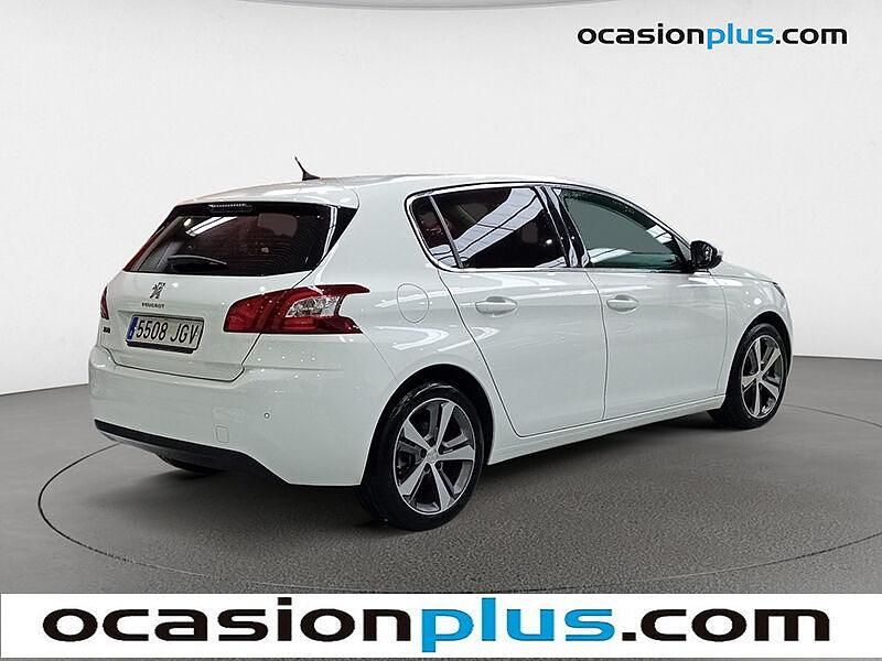 Usado Peugeot 308 Allure 156 CV (114 kW) 2015 Blanco Utilitario