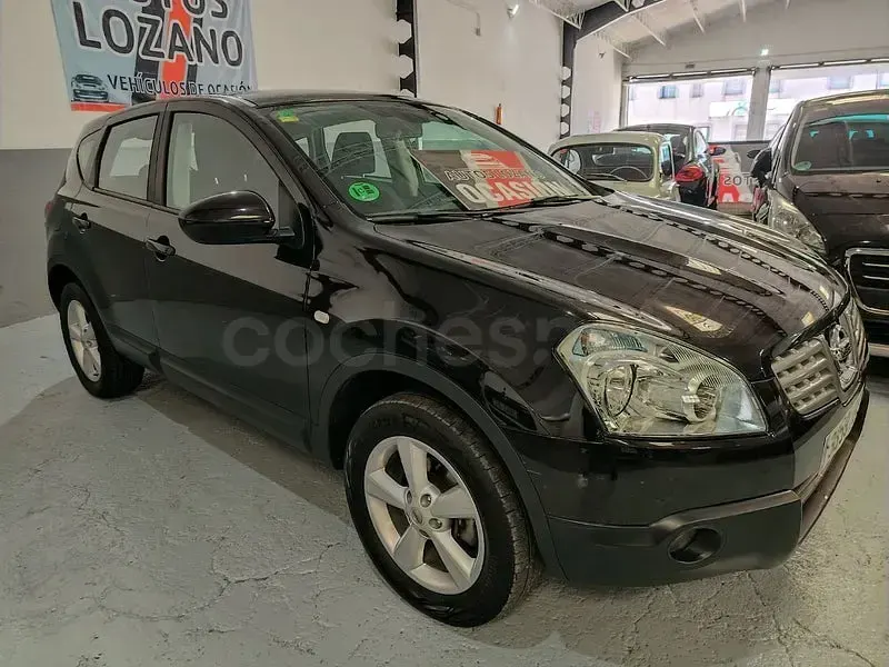 Usado Nissan Qashqai Acenta 115 CV (84 kW) 2009 Negro SUV
