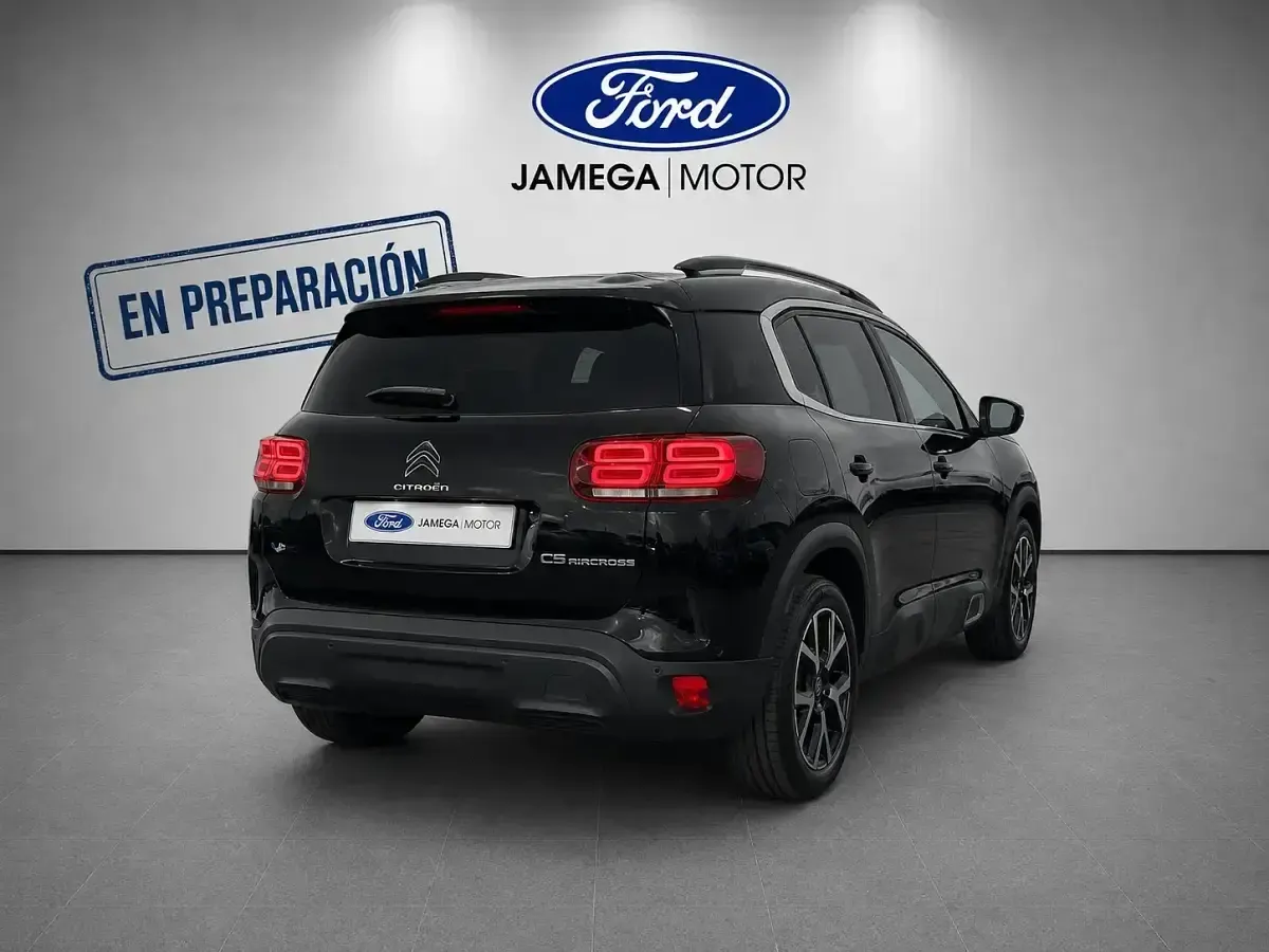 Usado Citroën C5 Aircross Shine 225 CV (165 kW) 2022 Negro SUV