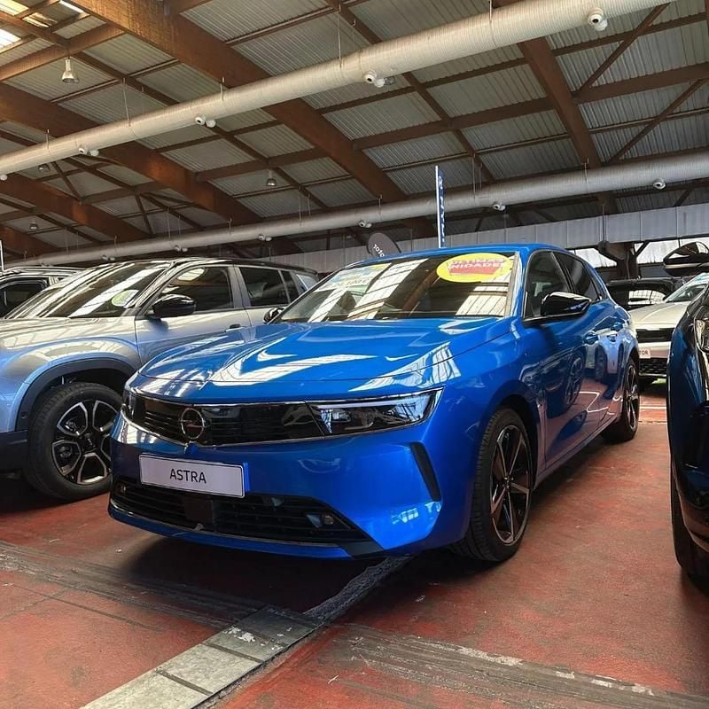Nuevo Opel Astra Elegance 100 CV (73 kW) 2025 Azul