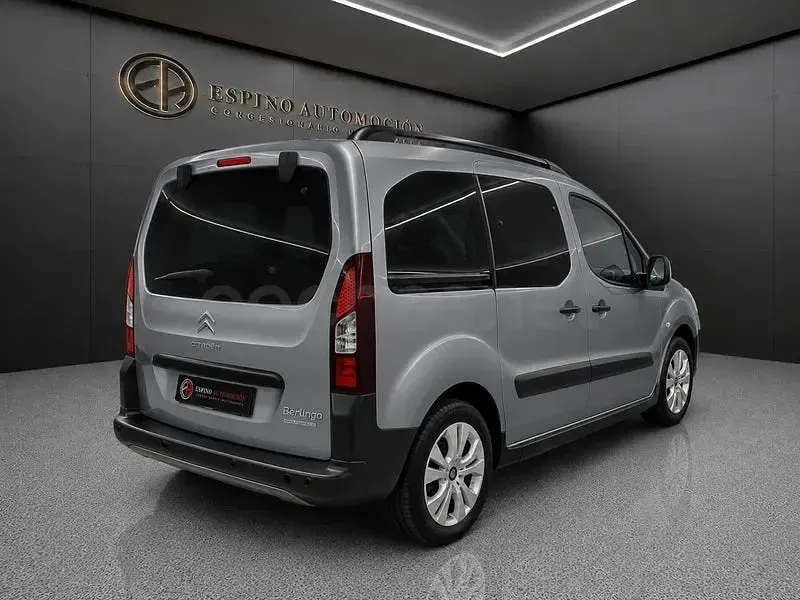 Usado Citroën Berlingo PureTech 110 CV (80 kW) 2018 Gris / plata Monovolumen