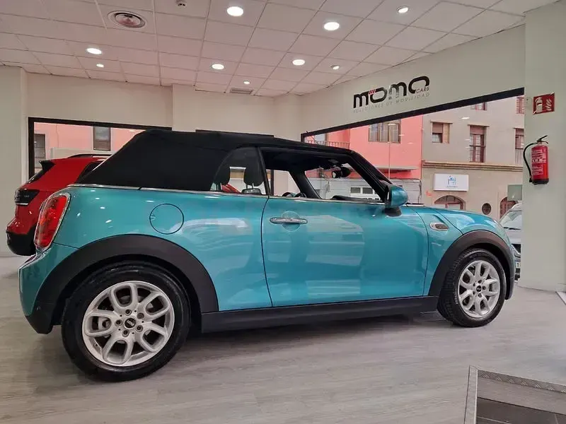 Usado Mini Cooper Cabriolet 136 CV (100 kW) 2018 Azul Descapotable