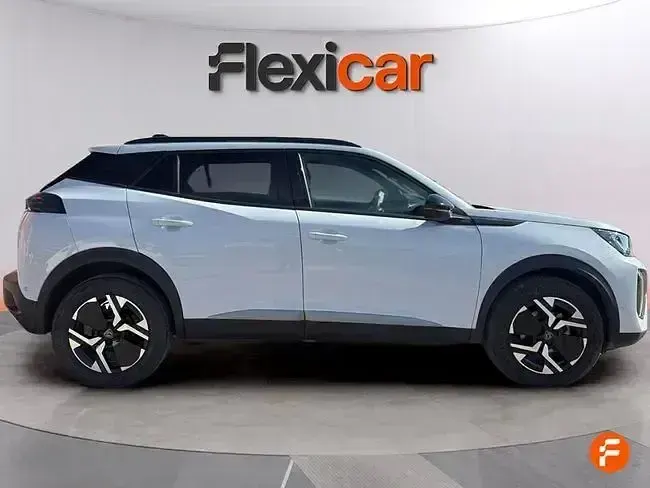 Usado Peugeot 2008 Allure 130 CV (95 kW) 2024 Blanco SUV