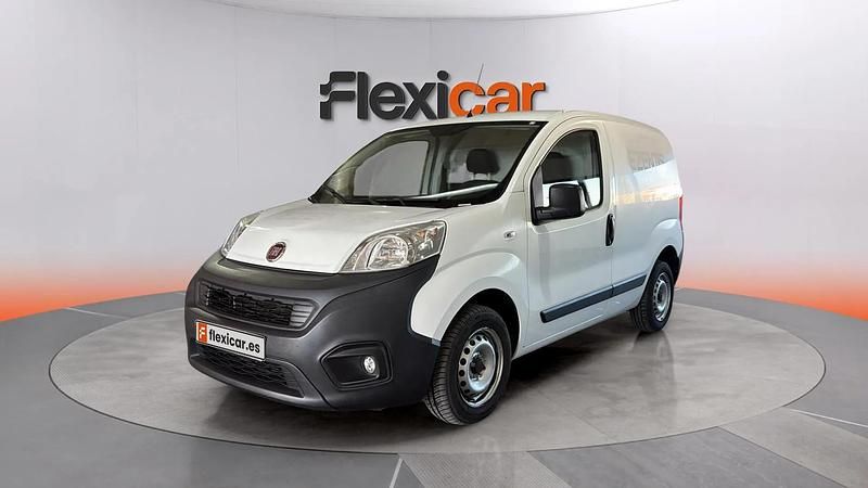 Usado Fiat Fiorino 80 CV (58 kW) 2019 Blanco Monovolumen