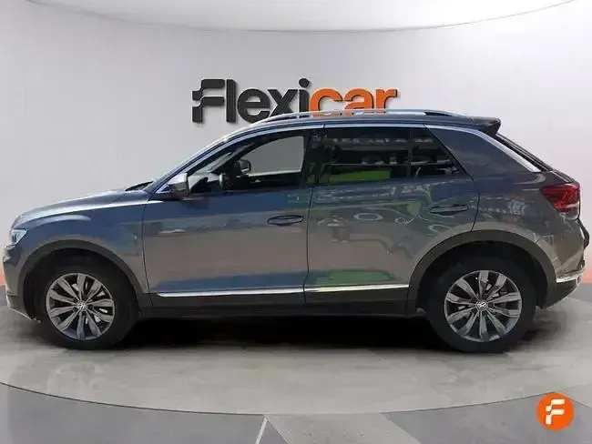 Begagnad VW T-Roc Advance 115 HK (84 kW) 2018 Blå SUV