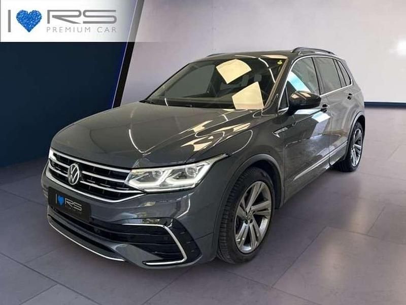 Usado VW Tiguan R-line 150 CV (110 kW) 2021 Gris SUV
