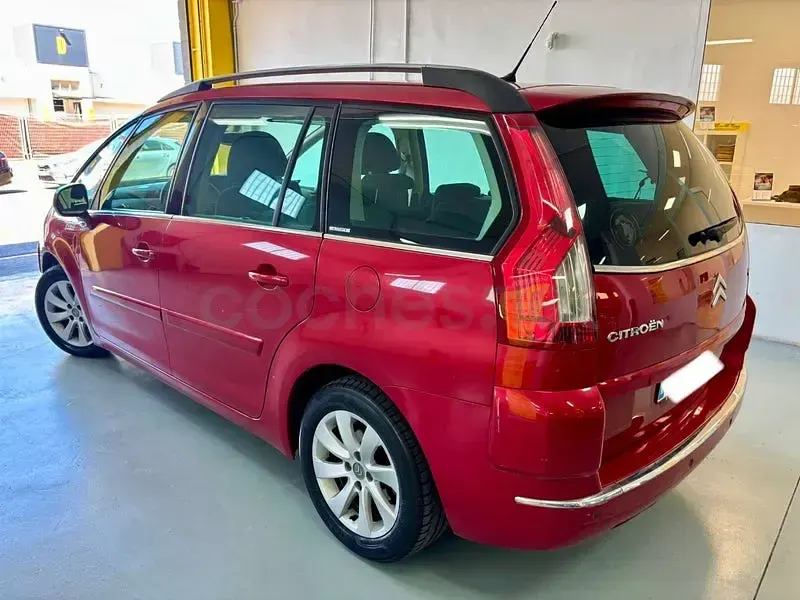 Usado Citroën Grand C4 Picasso Exclusive 150 CV (110 kW) 2011 Granate Monovolumen