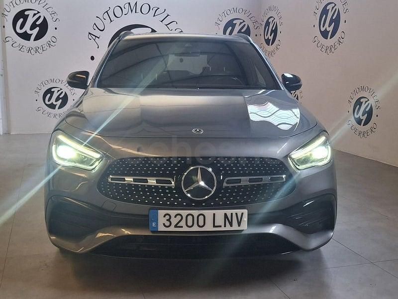 Usado Mercedes GLA200 150 CV (110 kW) 2021 Gris / plata SUV