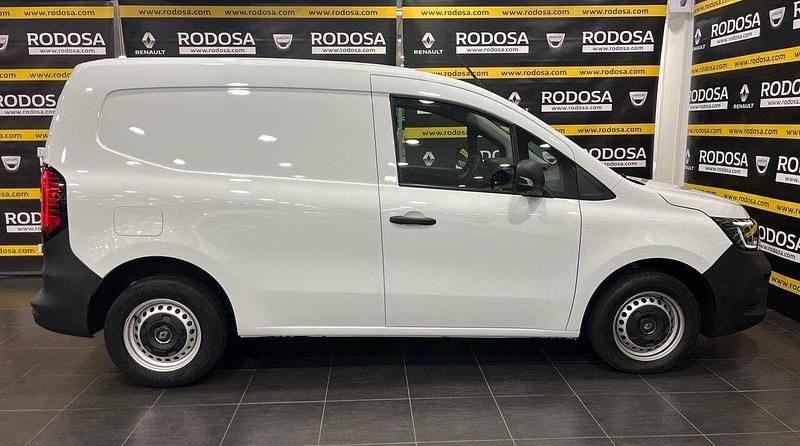 Usado Renault Kangoo 95 CV (69 kW) 2023 Blanco Monovolumen