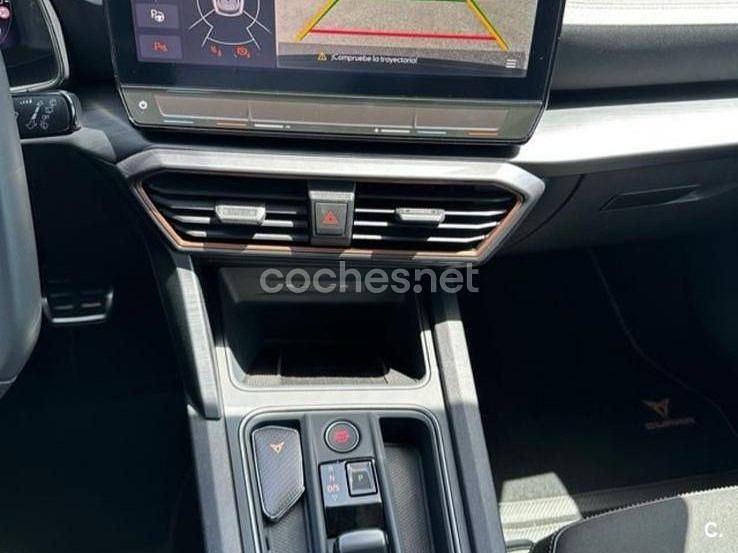 Usado Cupra Formentor 150 CV (110 kW) 2021 Gris / plata SUV