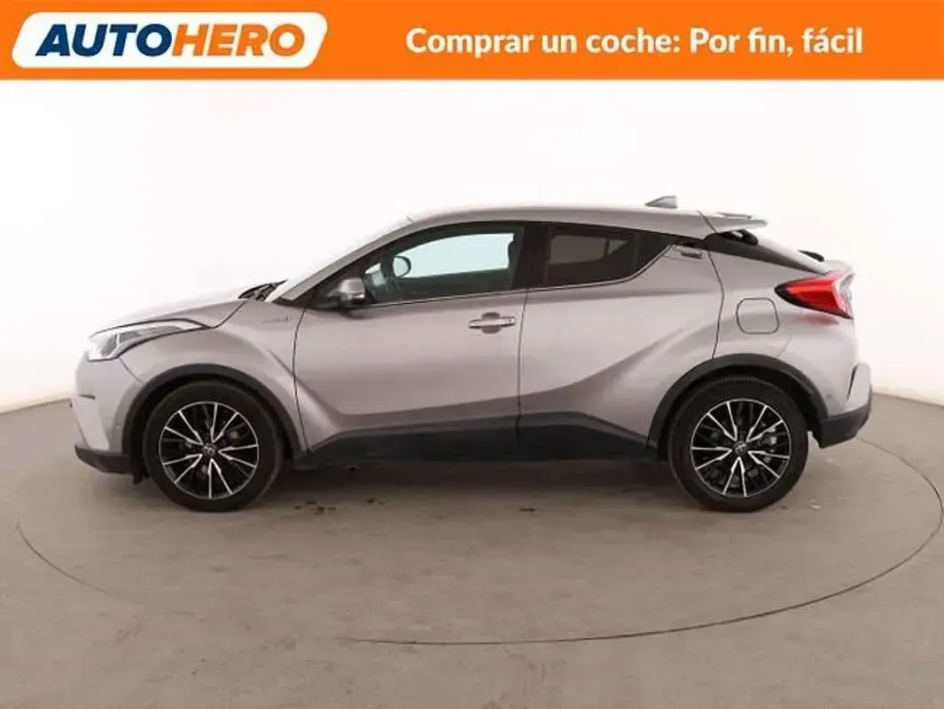 Usado Toyota C-HR Advance 122 CV (89 kW) 2018 Gris SUV
