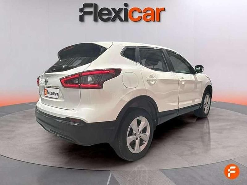 Usado Nissan Qashqai Acenta 150 CV (110 kW) 2020 Blanco SUV