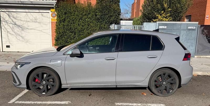 Usado VW Golf VIII GTE 245 CV (180 kW) 2023 Utilitario