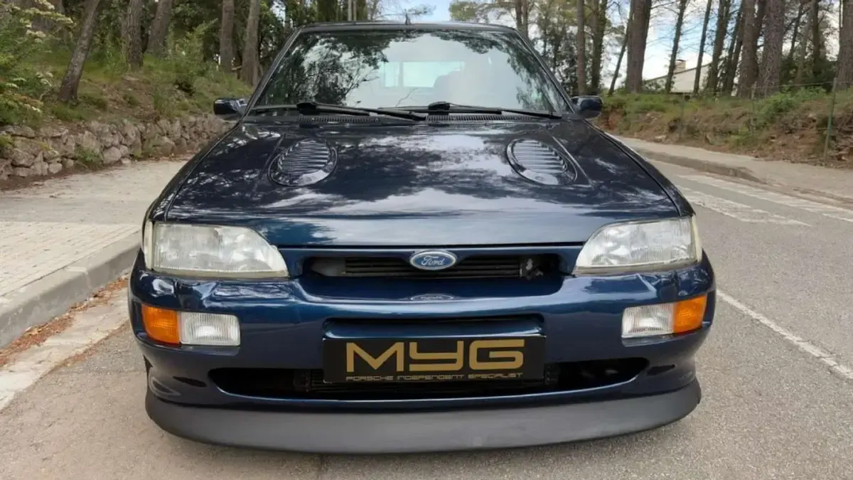 Usado Ford Escort 227 CV (166 kW) 1995 Azul Utilitario