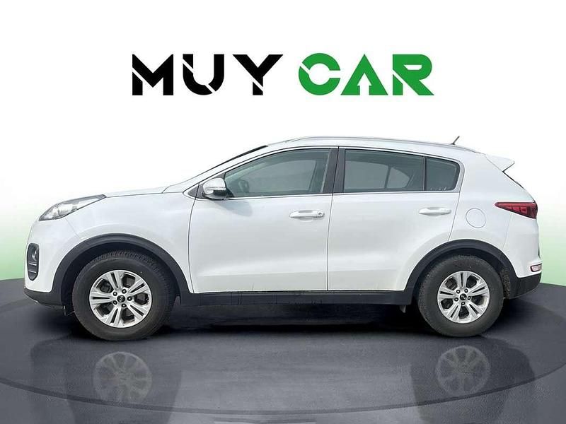 Usado Kia Sportage Plus 132 CV (97 kW) 2018 Blanco SUV