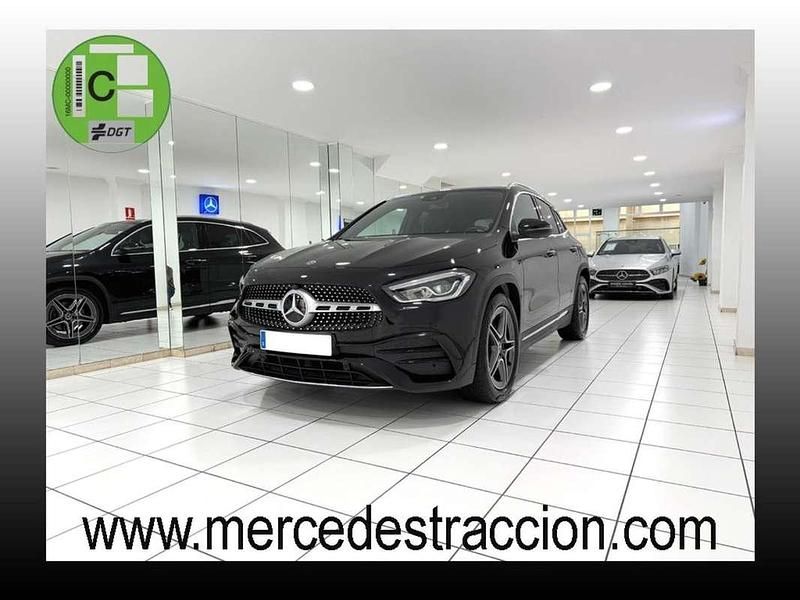 Negro Usado 2020 Mercedes GLA200 AMG line SUV | 33.900 € (Precio justo) - Imagen 1/4