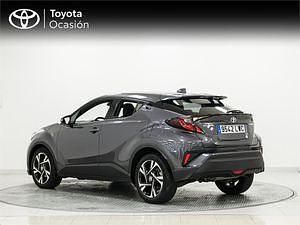Usado Toyota C-HR Advance 122 CV (89 kW) 2022 Gris SUV
