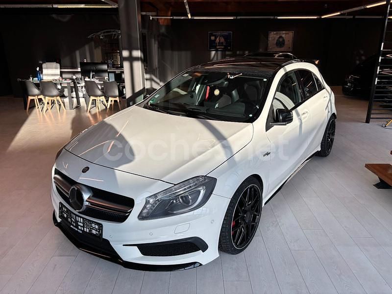 Blanco Usado 2013 Mercedes A45 AMG AMG Berlina | 26.990 € (Precio justo) - Imagen 1/4