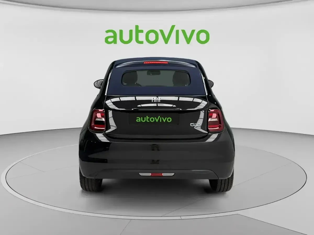 Usado Fiat 500e La Prima 86 kW (118 CV) 2025 Negro Descapotable