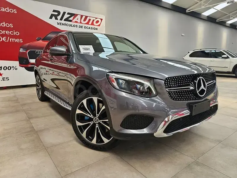 Usado Mercedes GLC350 320 CV (235 kW) 2017 Gris / plata SUV