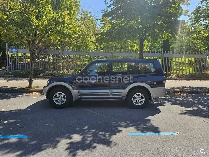 Usado Mitsubishi Montero 165 CV (121 kW) 2002 Azul SUV