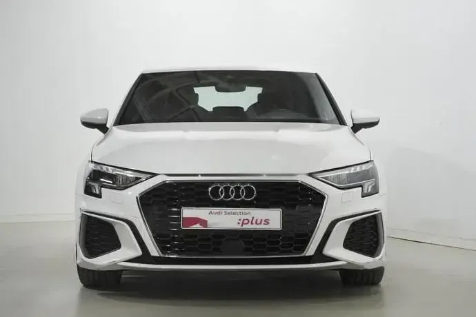 Usado Audi A3 S-Line 116 CV (85 kW) 2023 Berlina