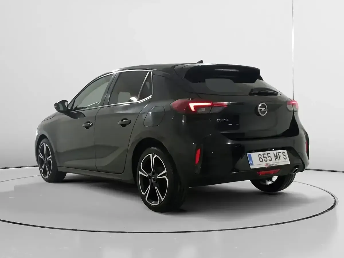 Usado Opel Corsa GS Line 101 CV (74 kW) 2023 Negro Berlina