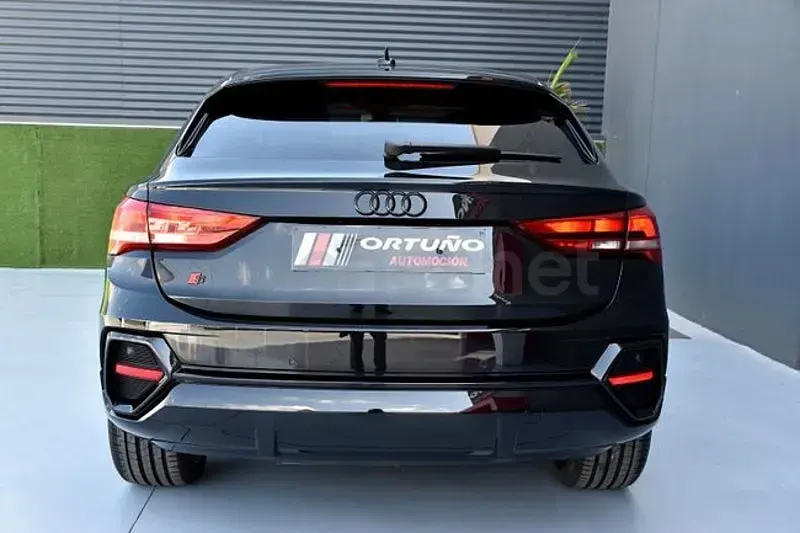 Usado Audi Q3 Sportback Premium 150 CV (110 kW) 2021 Negro SUV