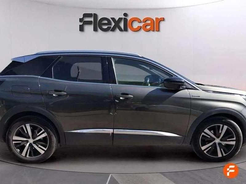 Usado Peugeot 3008 Style 131 CV (96 kW) 2018 Gris SUV