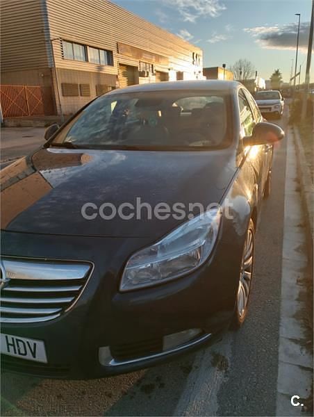 Gris / plata Usado 2011 Opel Insignia Cosmo Berlina | 4000 € (Buen precio) - Imagen 1/4