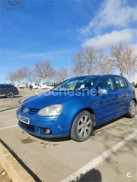 Usado VW Golf IV Trendline 105 CV (77 kW) 2004 Azul Berlina
