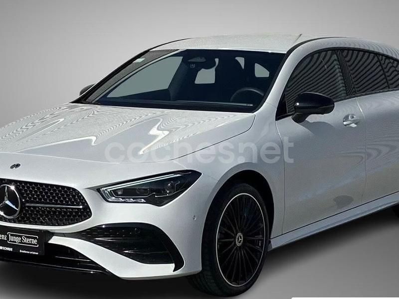 Blanco Usado 2024 Mercedes CLA250e Shooting Brake Familiar | 34.990 € (Precio justo) - Imagen 1/4