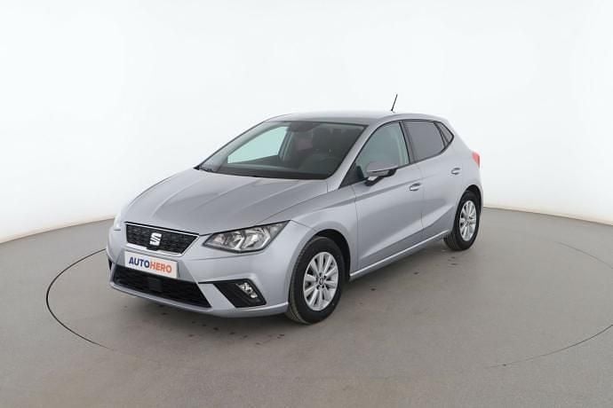 Gris Usado 2019 Seat Ibiza Style Plus Berlina | 10.399 € (Buen precio) - Imagen 1/3
