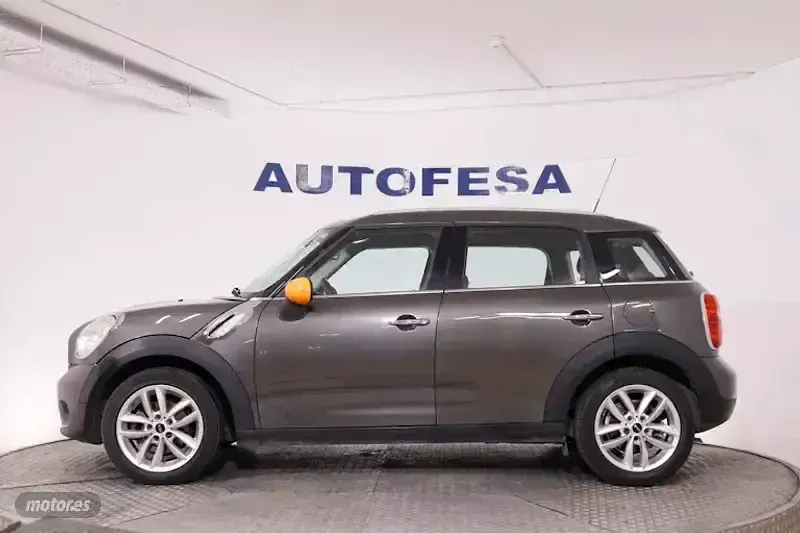 Usado Mini Cooper 110 CV (80 kW) 2013 Gris Utilitario