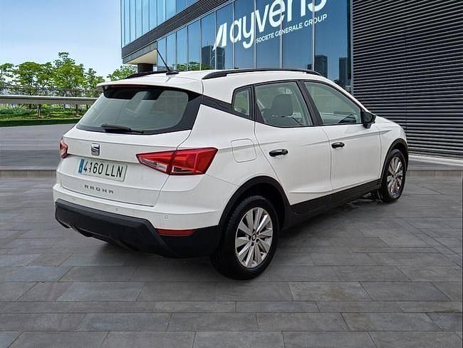 Usado Seat Arona Reference 95 CV (69 kW) 2020 Blanco SUV