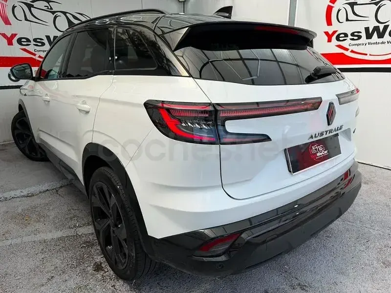 Usado Renault Austral Iconic Esprit Alpine 200 CV (147 kW) 2023 Blanco SUV