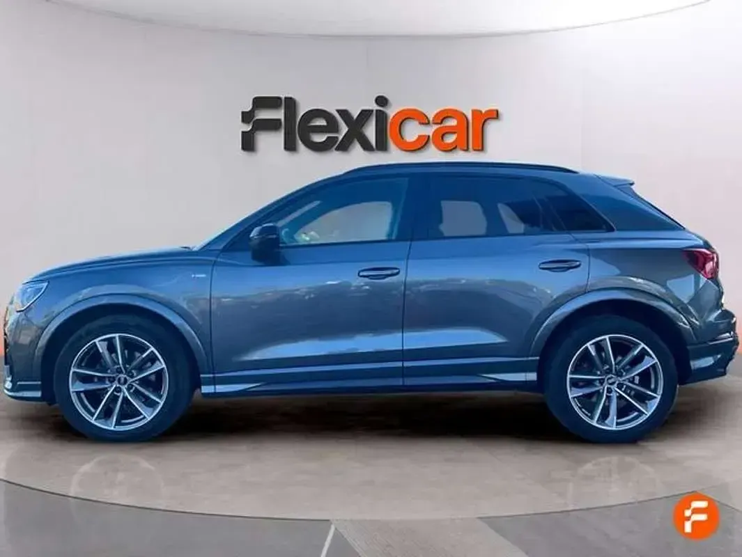Usado Audi Q3 150 CV (110 kW) 2021 Gris SUV