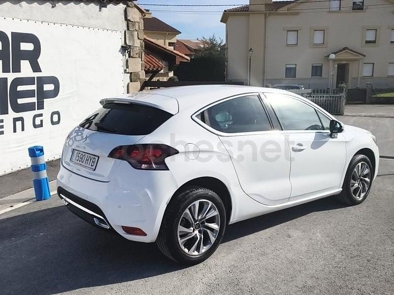 Usado DS Automobiles DS4 Design 92 CV (67 kW) 2015 Blanco Utilitario